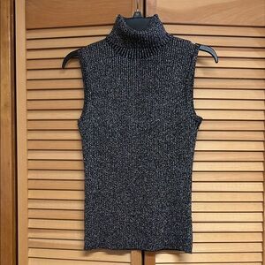 Cable & Gauge Black Sleeveless Turtleneck Top
